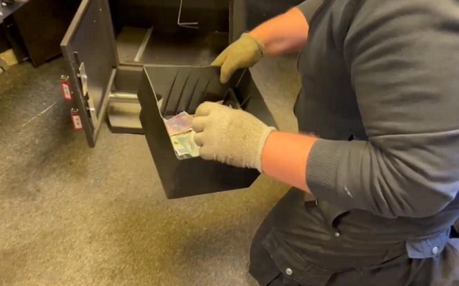 Policja rozbiła nielegalny salon gier! Zabezpieczono automaty i gotówkę