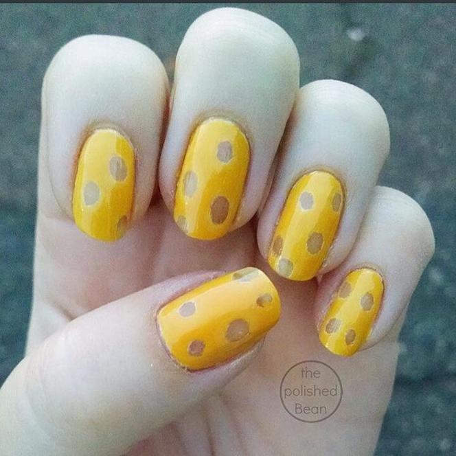 Serowy manicure, cheese nails 