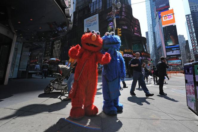 Nowy Jork. Ciasteczkowy potwór, Elmo