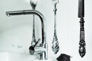 Eklektyczna kuchnia z wyspą