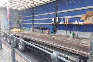 Dźwięk kilkuset klaksonów niesie się po Bydgoszczy. Rolnicy: Bez nas będziecie głodni, nadzy i trzeźwi