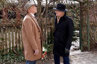 Barwy szczęścia, odc. 2693: Tolek (Marek Siudym), Budrewicz (Stanisław Górka)