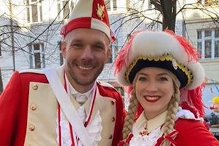 Lukas Podolski w zupełnie nowej roli. Kolonia znów oszalała na jego punkcie, przypomniano jego ksywkę z czasów gry w FC Köln