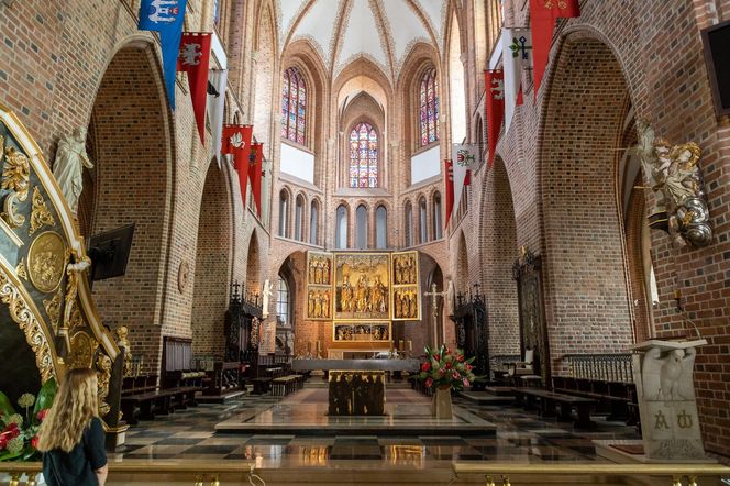 Bazylika archikatedralna św. Piotra i Pawła w Poznaniu