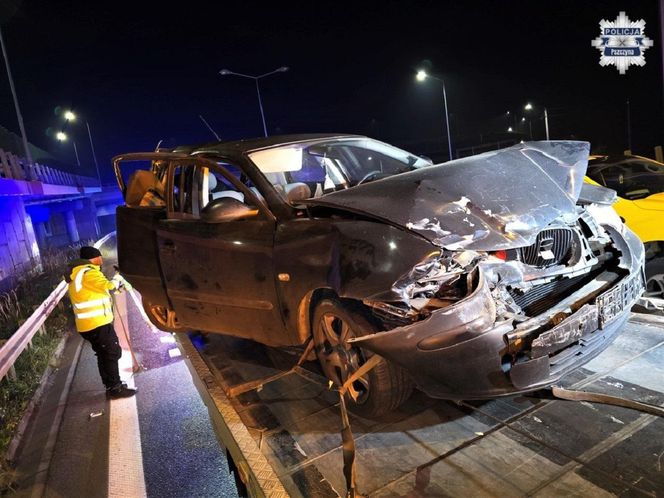 Dantejskie sceny na DK1. W kraksie brało udział 9 pojazdów. Zaczęło się od kierowcy bmw