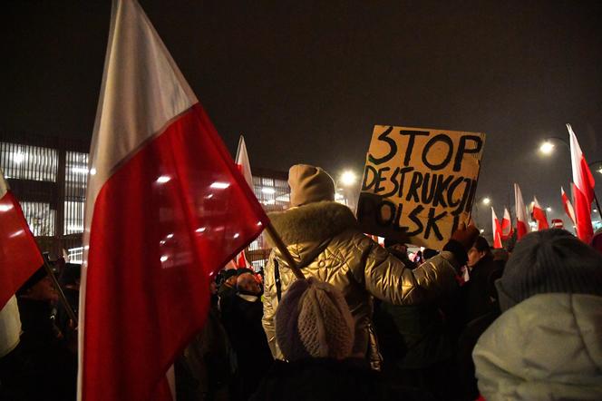 Politycy PiS protestowali w Gdańsku. Sprzeciwiali się polityce Donalda Tuska