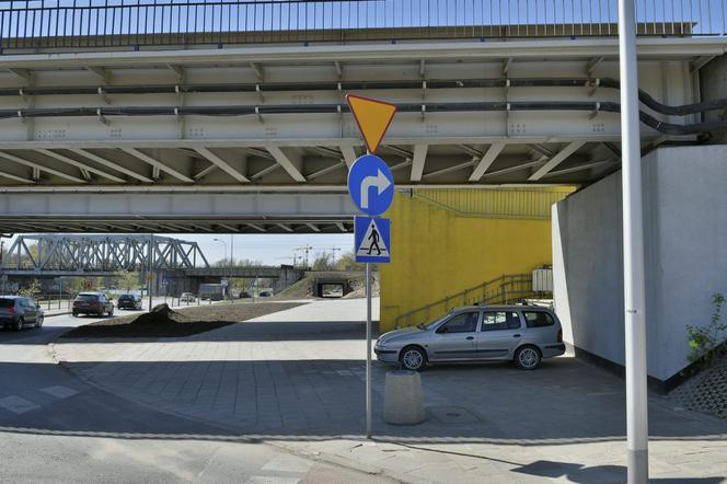 Zrobią legalny parking na Żeraniu