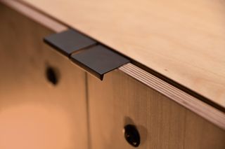 Wnękowa szafa odmieniła oblicze nudnego pomieszczenia