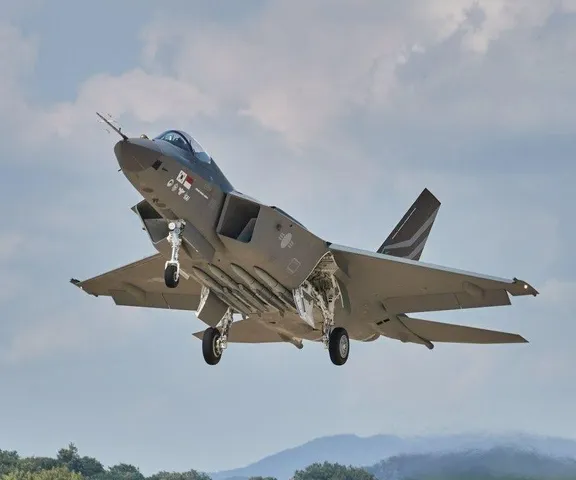 KF-21 Boramae na radarze Indii? Nowy kandydat w przetargu MRFA 