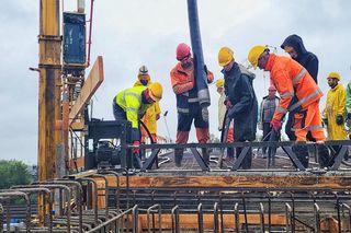 Betonowanie wiaduktu na Chełmżyńskiej