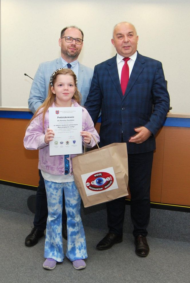 Każdy z uczestników konkursów zorganizowanych w ramach kampanii profilaktycznej - został nagrodzony