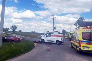 Potężne zderzenie dwóch aut! Karetki zabrały cztery osoby, w tym 2-letnią dziewczynkę