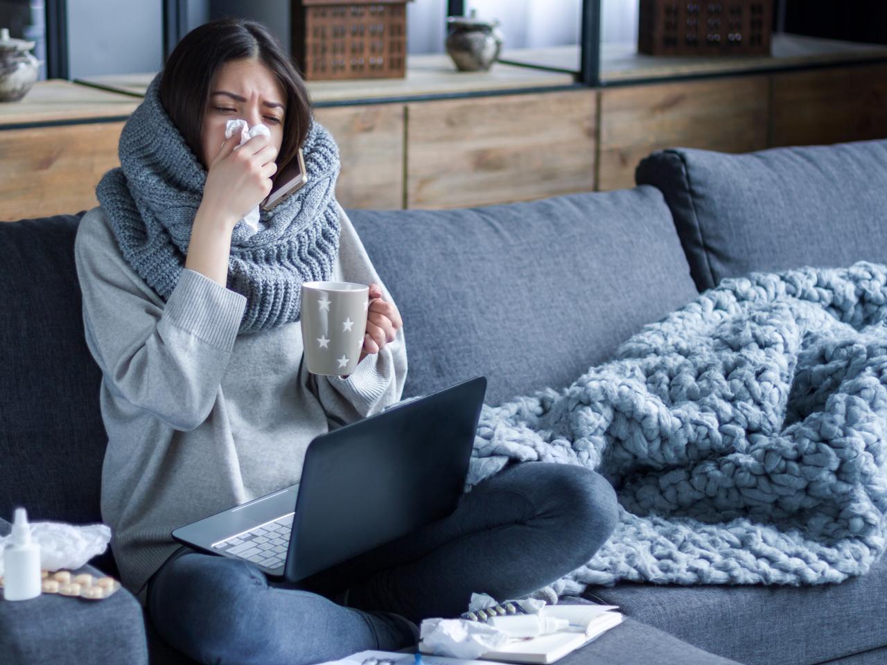 Czy testy na SARS-CoV-2 SĄ DOKŁADNE, a przeziębienie jest niczym SZCZEPIONKA?