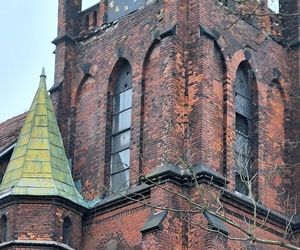 To tutaj narodził się OFF Festival. Latarnia Wiary walczy o przetrwanie