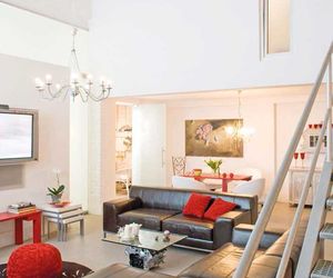 Pogłos w domu - jak go usunąć? Panele akustyczne i dyfuzory