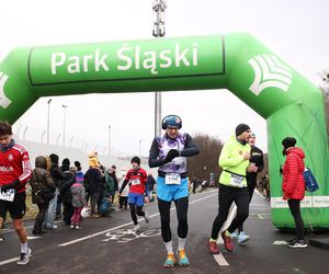 Bieg z Sercem WOŚP w Parku Śląskim. Po raz dziesiąty pobiegli w szczytnym celu