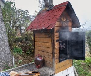 Wędzarnia ogrodowa – jak wybrać najlepszą?