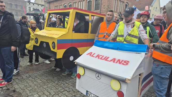 Kortowiada 2025. Parada Wydziałów rozpoczęła juwenalia. Zobacz zdjęcia!