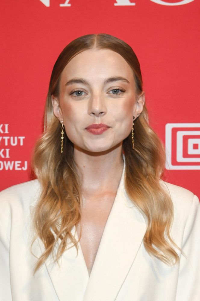 Kamila Urzędowska podbija polskie kino! Jak z małej wsi trafiła na czerwony dywan?