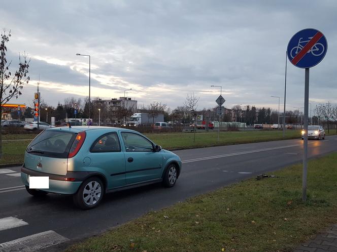 ​12-latek na hulajnodze potrącony na pasach w Lesznie