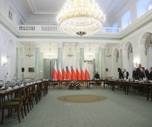 Rada Gabinetowa. Tusk: Rada Gabinetowa to nie klub dyskusyjny