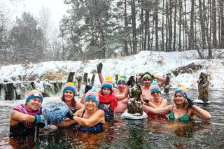 Klimat, Kolor, Kamienna: MORS Może Więcej, zimowe kąpiele pod Marcinkowem