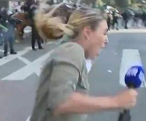 Dziennikarka postrzelona w czasie relacji na żywo! Tak Trump bawi się w wojnę w Los Angeles