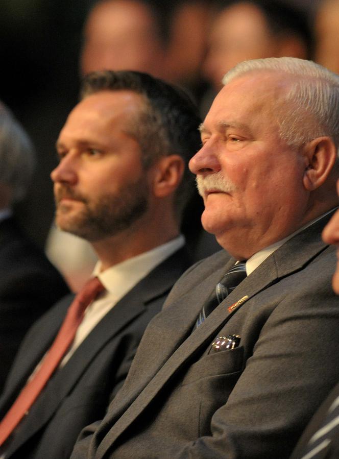 Wałęsa z żoną sponsorowali synowi wybory