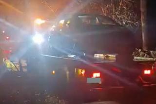 Sąsiadka zastawiła drogę samochodem w Urzejowicach. Po interwencji Super Expressu auto zostało odholowane! [GALERIA]