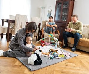 Pierwsza miłość: Kinga wyznaje Marysi, że nie umie wymazać Janka z życia i chciałaby dać mu szansę...