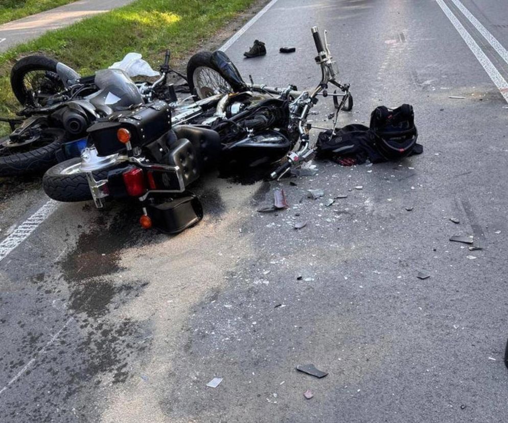 Śmiertelne zderzenie motocyklistów w Lesiewie. Jeden zmarł w szpitalu