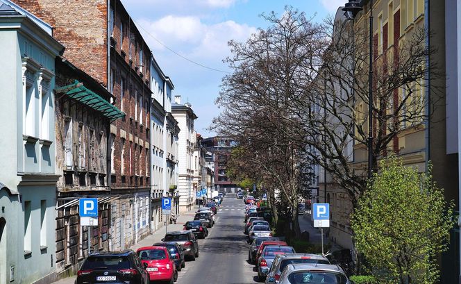 Kiedyś to było wolne miasto królewskie, teraz jest częścią Krakowa. Prawa miejskie traciło dwa razy