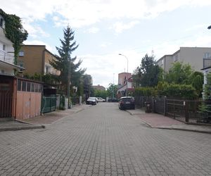 To najkrótsza ulica w Białymstoku. Tutaj się nie rozpędzisz [ZDJĘCIA]