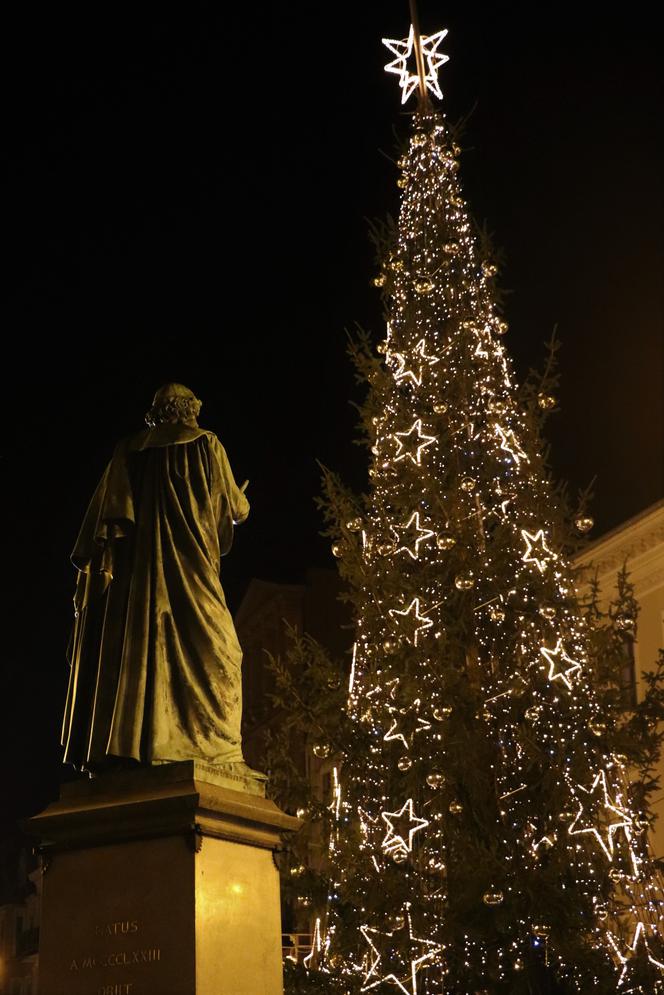 Toruńska starówka zachwyca w okresie świątecznym