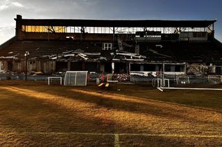 Stadion Ruchu Chorzów przechodzi do historii. Trwa rozbiórka legendarnej trybuny