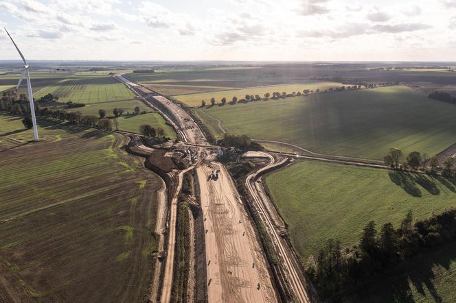 Budowa drogi ekspresowej S6 na odcinkach Bobrowniki Skórowo i koniec obwodnicy Słupska - Bobrowniki