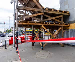 Gmach Banku Gospodarstwa Krajowego w Warszawie w trakcie remontu