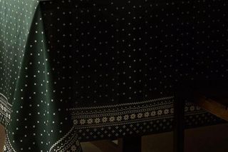 Obrusy świąteczne - Zara Home