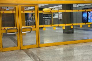 Śmiertelny wypadek na stacji metra w Warszawie
