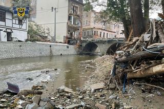 77-latka zaginęła podczas powodzi w Kotlinie Kłodzkiej. Kolejny dzień poszukiwań bez rezultatu