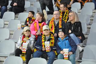 Korona Kielce - Legia Warszawa. Zdjęcia kibiców na Suzuki Arenie