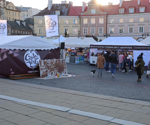 Festiwal Czekolady i Słodkości na placu pod zamkiem w Lublinie 