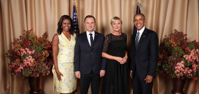 Agata Duda PRZYĆMIŁA Michelle Obamę! [ZDJĘCIA]