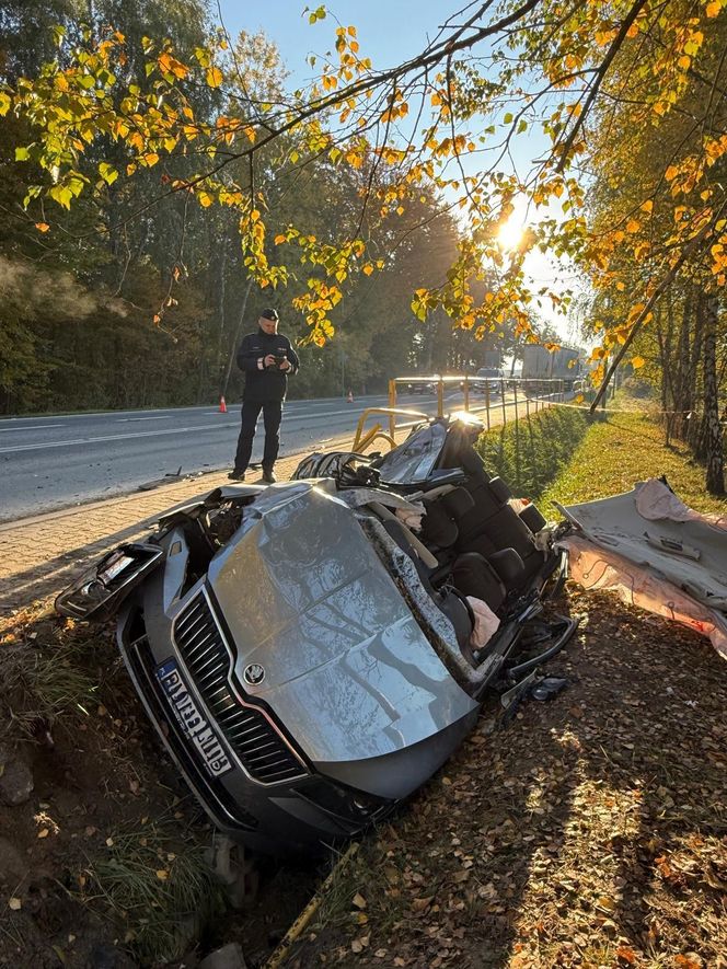 Tragiczny wypadek na DK73 w miejscowości Cieliny