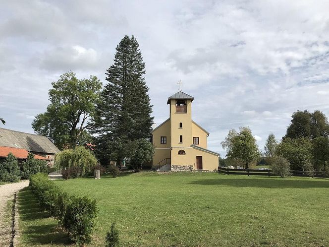 Mazury, jakich nie znacie. Starowierska wieś skrywa drewnianą cerkiew