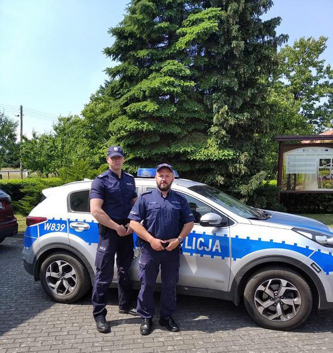 Policjanci z Dobrzan uratowali życie 47-letniego mężczyzny