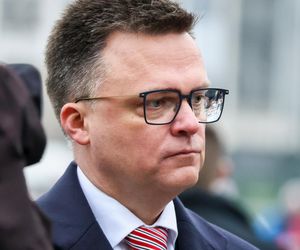 Funkcjonariusze wkroczyli do Urzędu Miasta Otwocka. Mieli szukać dokumentów z podpisami Szymona Hołowni