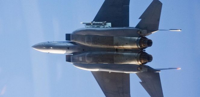 AIM 120 AMRAAM
