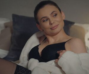 M jak miłość, odcinek 1884. Hostessa