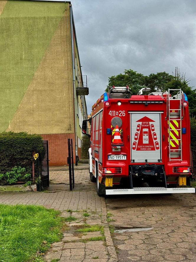 Wybuch w szkole! Telefon eksplodował w plecaku ucznia.